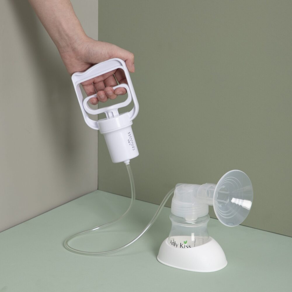Manual Breast Pump (3)